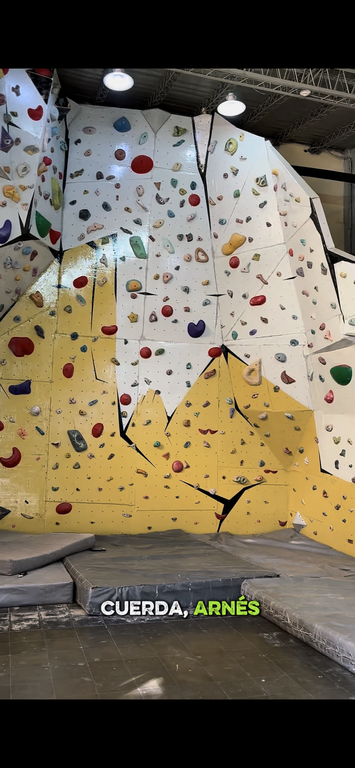 Clase en el muro